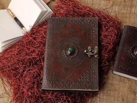 SukhStyle Emerald Charm Leather Diary – Handcrafted Vintage Clasp Journal